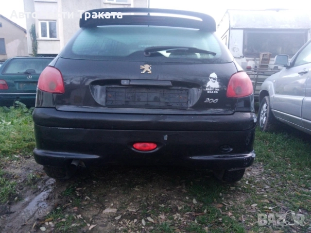 Peugeot 206 1.6 16V на части, снимка 4 - Автомобили и джипове - 52384715