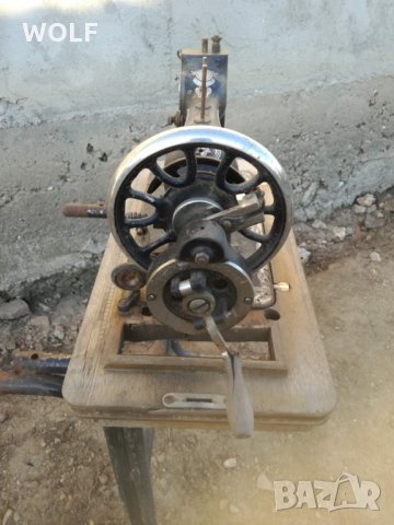 Junker & Ruh Karlsruhe Baden 1900г стара немска шевна машина, снимка 4 - Антикварни и старинни предмети - 28737251