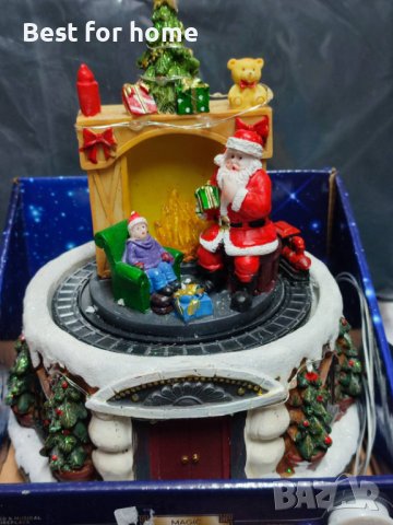 Коледна вълшебна сцена - Дядо Коледа-Светеща и музикална, снимка 5 - Декорация за дома - 43265943