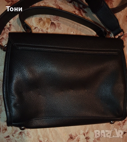 QUAZI Оригинал Нова Кожена Дамска Чанта , снимка 6 - Чанти - 52418724
