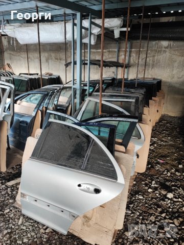 Врати - врата за Мерцедес, снимка 5 - Части - 43621477