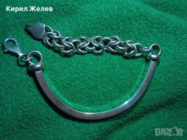 ВЕРСАЧЕ ШАРМАНТНА СРЕБЪРНА ДИЗАЙНЕРСКИ АРТ МОДЕЛ ГРИВНА СРЕБРО 925 МАЙСТОРСКО БУТИКОВО БИЖУ 40568, снимка 2 - Гривни - 42615288