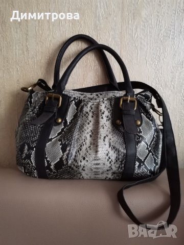 Нова стилна чанта с принт, снимка 1 - Чанти - 37871114
