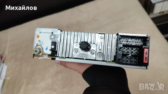 Оригинално CD radio Renault-Рено, снимка 4 - CD дискове - 52551917