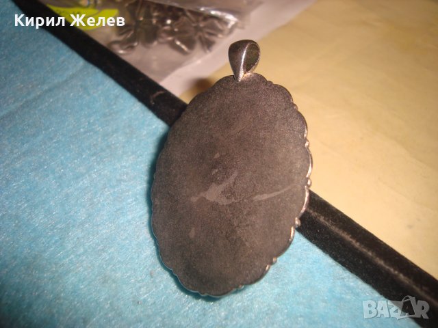 СТАР ПОСРЕБРЕН МЕДАЛЬОН с РЪЧНА ШЕВИЦА ЕТНОГРАФСКИ СТИЛ УНИКАТ МАЙСТОРСКА РЯДКА РАБОТА ПЕНДАНТ 26449, снимка 3 - Антикварни и старинни предмети - 34883959