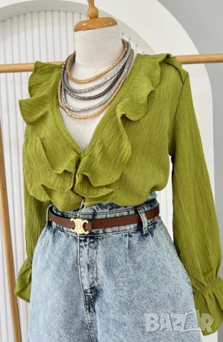 колан от естествена кожа в кутия celine 