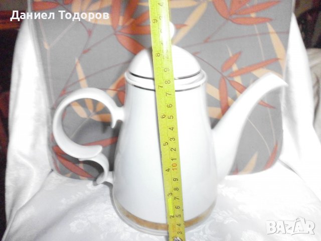Стар Български Порцеланов Чайник, Кана с  Позлата , с Налична маркировка, снимка 12 - Сервизи - 38987931