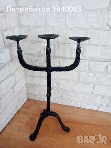 Стар свещник ковано желязо, снимка 6 - Други ценни предмети - 52889194