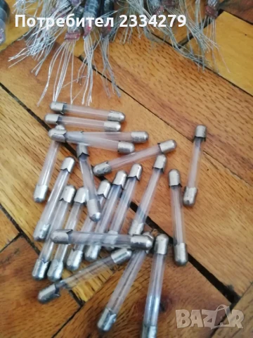 Стари неупотребявани, радио телевизионни лампи, снимка 6 - Радиокасетофони, транзистори - 50524509