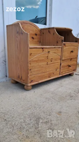 Шкаф с пейка и ракла масив