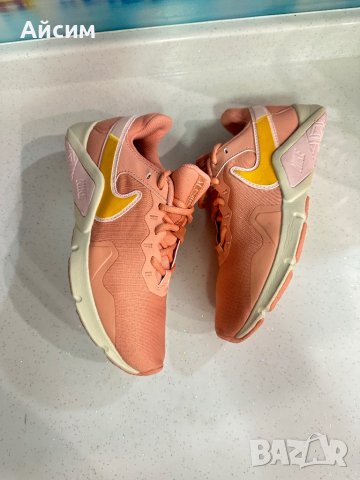 Оригинални дамски маратонки Nıke 38 номер, снимка 3 - Маратонки - 43166029