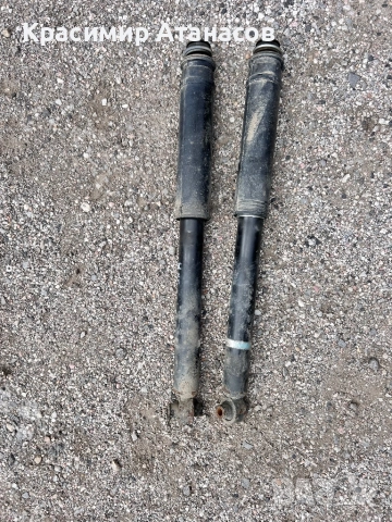 Амортисьори задни за Тойота Аурис.2007-2012г.