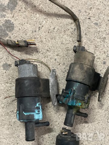 Циркулационна помпа за вода мерцедес ц класа w203 , снимка 2 - Части - 44028422