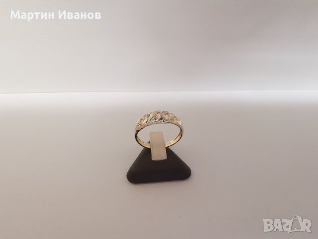 Златен пръстен с диаманти , снимка 3 - Пръстени - 30077756