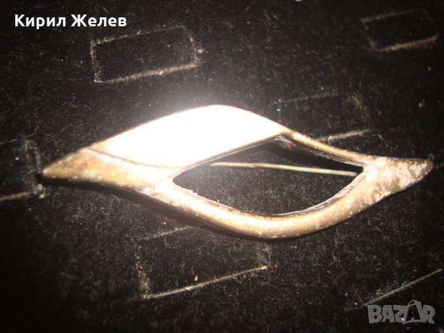 ПОЗЛАТЕНА СТАРИННА СТИЛИЗИРАНА АРТ-ДЕКО БРОШКА 20953, снимка 5 - Други - 32240915