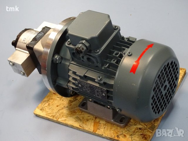 хидравличен агрегат (хидравлична помпа 250Bar, ел.двигател 0.37kW), снимка 2 - Други машини и части - 37305376