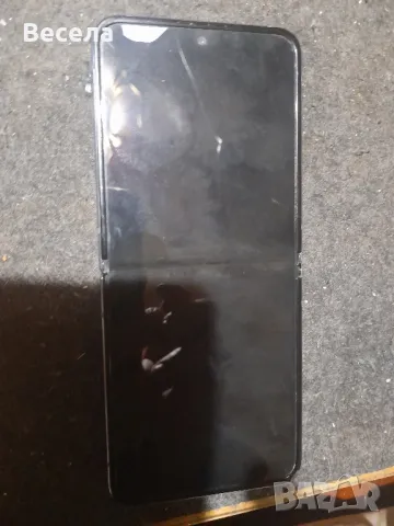 Samsung Z Llip 4 За ремонт или части , снимка 3 - Резервни части за телефони - 48967638