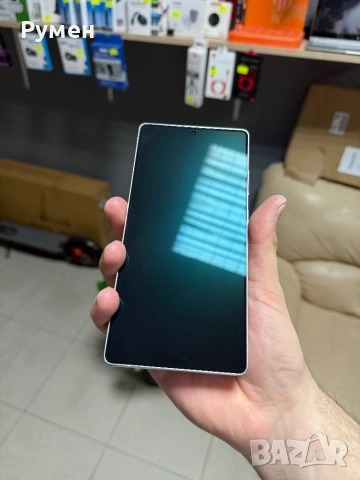 Samsung S25 Ultra Google акаунт / ЗАКЛЮЧЕН, снимка 3 - Samsung - 53289636