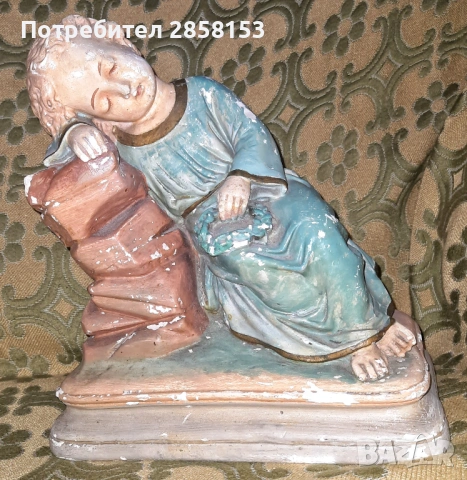 Стара гипсова фигура на малкия Исус който си почива , снимка 3 - Антикварни и старинни предмети - 53236221