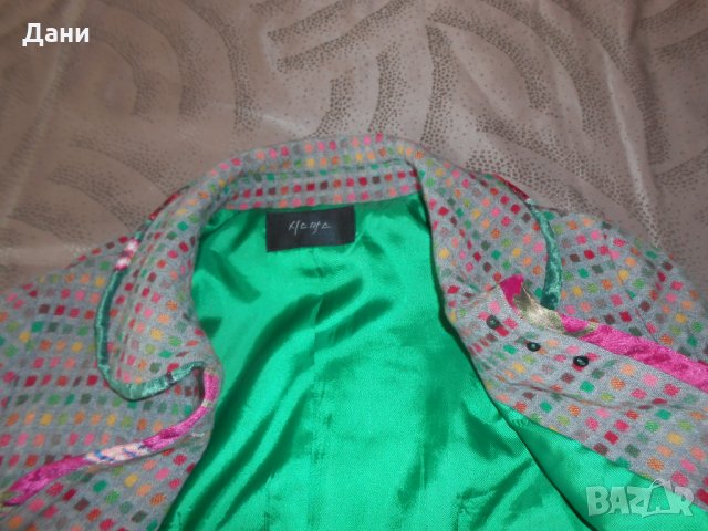 Дамско свежо сако , снимка 7 - Сака - 26842002