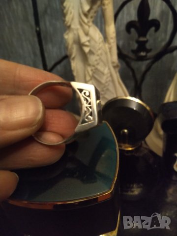 Мъжки масивен сребърен пръстен ръчна изработка с бял сапфир , снимка 4 - Пръстени - 43024561