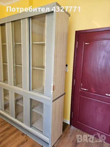 Библиотека с плъзгащи врати с размери 227 см височина / 173 см дължина / 45 см широчина, снимка 3 - Секции и витрини - 48402699