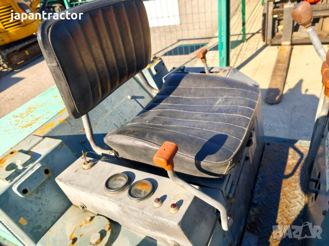 минибагер японски Янмар, снимка 4 - Индустриална техника - 52408430