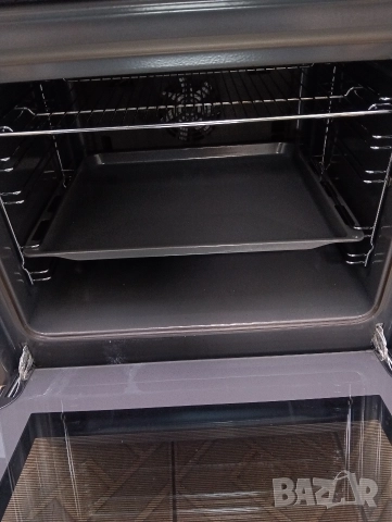 Иноксова свободно стояща печка с керамичен плот Бош Bosch с две години гаранция!, снимка 8 - Печки, фурни - 53001849