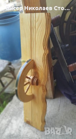 Дървени стенни рафт-етажерки с ръчно изработени колела!, снимка 8 - Декорация за дома - 24079241