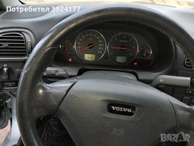 Volvo S40, снимка 7 - Автомобили и джипове - 43623938