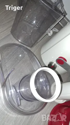 Сокоизтисквачка Moulinex Easy Fruit, снимка 5 - Сокоизстисквачки и цитрус преси - 49489576