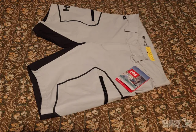Helly Hansen , снимка 8 - Къси панталони - 50036079