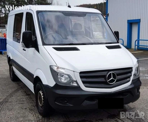 Mercedes-Benz Sprinter 313 2015г 3.5t , 6 местен, снимка 3 - Бусове и автобуси - 53405653