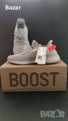 Нови Оригинални Обувки Adidas Yeezy Boost Размер 44 2/3 изключително удобни маратонки , снимка 5 - Спортни обувки - 40430235