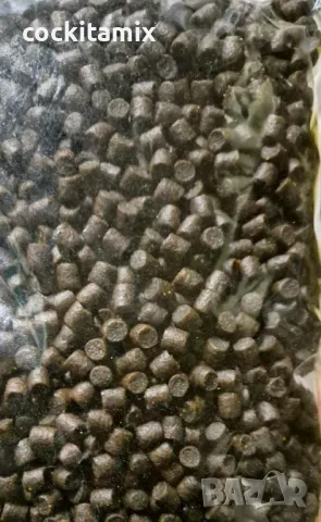 Чернодробна храна за риби 8мм - 0.500гр