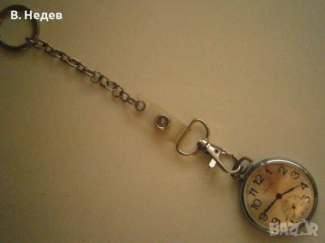 МОЛНИЯ, сделано в СССР, кал. 3602, 18 камней! Като нов!, снимка 8 - Джобни - 52838765