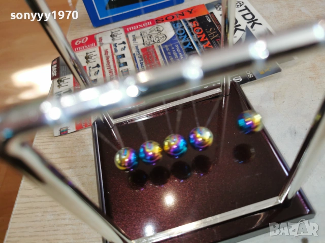 Люлката на Нютон-ХАМЕЛЕОН ТОПЧЕТА ОТ МЕТАЛ 1501261740, снимка 8 - Колекции - 53112369