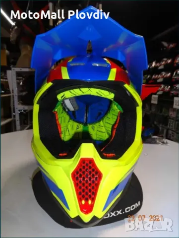 НОВО! Кросови каски MT Helmets Falcon различни разцветки мотокрос, снимка 10 - Аксесоари и консумативи - 49175610