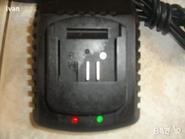 ЗА РЕМОНТ-ЗА ЧАСТИ-Литий-Йон-16,8 Волта-Зарядно-Тип Шейна-Немско-Top Craft-16,8 V-Li-ion, снимка 4 - Винтоверти - 33302822