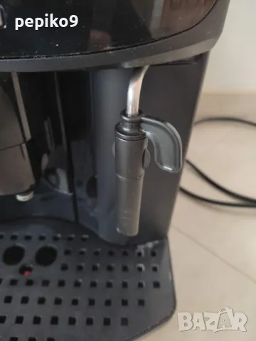 Продавам Употребявана кафемашина робот пълен автомат DELONGHI KAFE KORTINA BLACK, снимка 8 - Кафемашини - 49409268