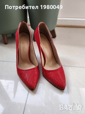 Червени обувки - номер 37