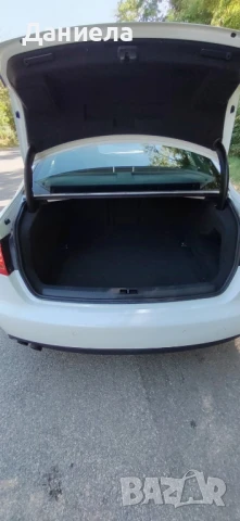 Audi A4 2.0TDI S-line , снимка 10 - Автомобили и джипове - 50978759