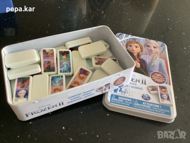 Домино Frozen в кутия метална с плочки с подложка, снимка 3 - Образователни игри - 43669933