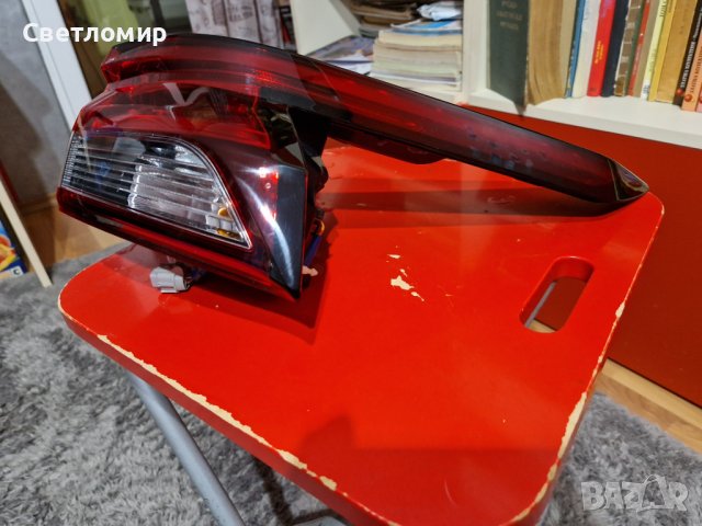 Оригинален десен стоп за Nissan Qashqai J12, снимка 4 - Части - 43855170