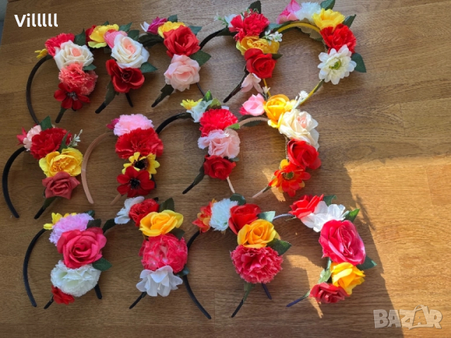 Диадема с цветя за народни танци, снимка 2 - Колиета, медальони, синджири - 48058971