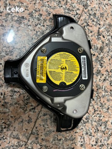 Айрбег волан за Опел Зафира А, снимка 2 - Части - 37689745