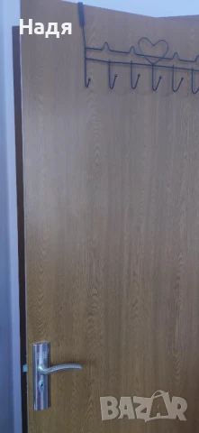 Търся крило на врата 200 x 80 x 36 със скрити панти, пеперуди, цвят тъмен дъб