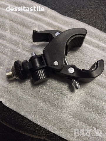 Стойки и клипсове за микрофони