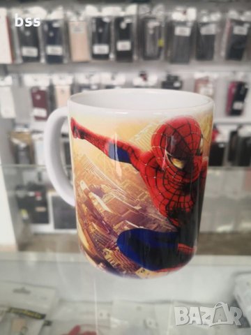 Бяла порцеланова чаша с изображение от детското филмче " Спайдър мен" "Spider-man"., снимка 1 - Чаши - 28825276