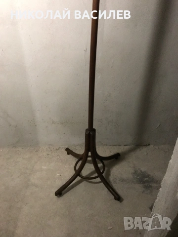 Запазена  закачалка  /  Здрава  дървена  ., снимка 8 - Закачалки - 53591564